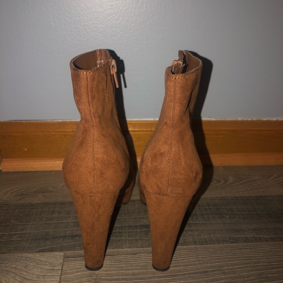 Booties - Picture 3 of 4